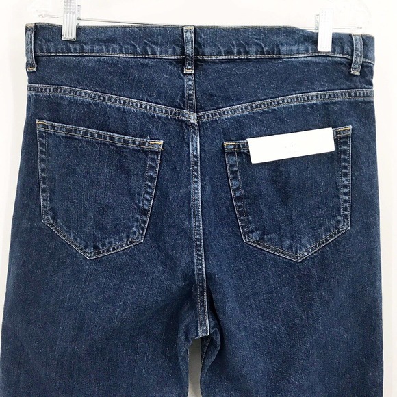 Zaraman Relaxed Fit Denim Essentials Jeans - Size 32 - Picture 9 of 9